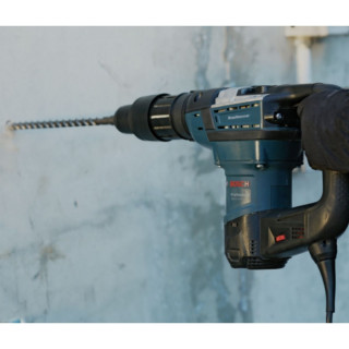 Bosch čekić bušilica GBH 5-40 D Professional 
