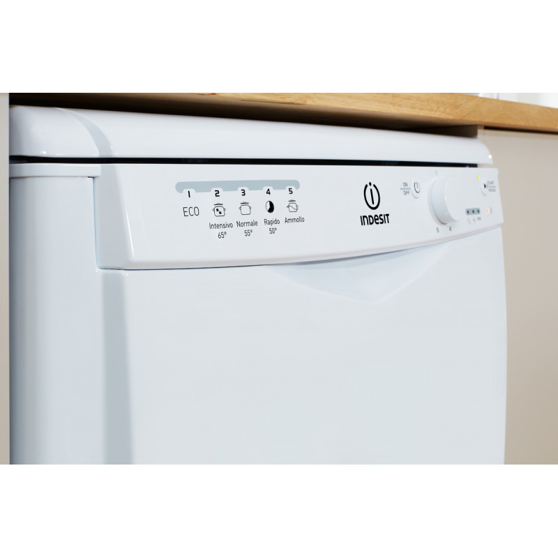 Indesit mašina za pranje suđa DFG 15B10 