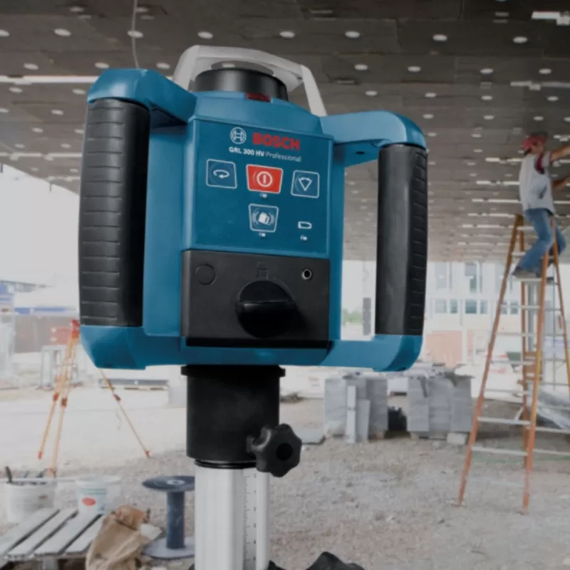 Bosch gradjevinski laser GRL 300 HV + LR 1 